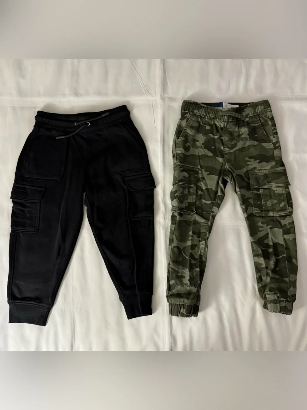 Old Navy Kids 2p Jogger Bundle - Black & Camo